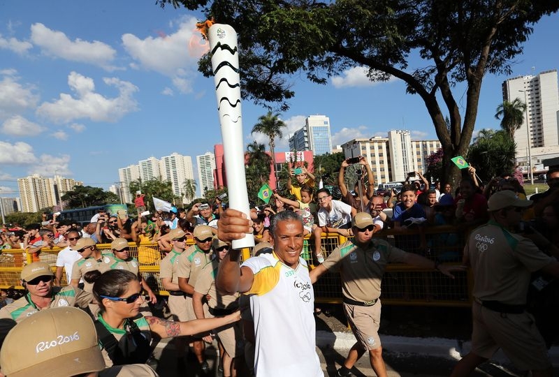 Joaquim Cruz inicia trajeto em Taguatinga