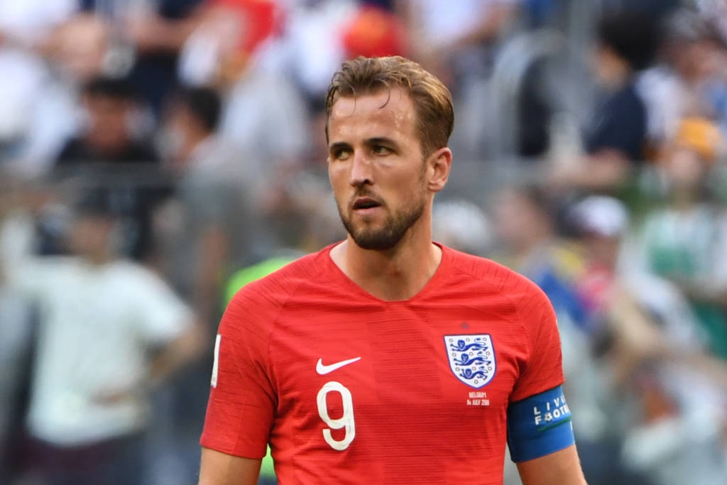 Apesar de derrota, Kane comemora provável artilharia