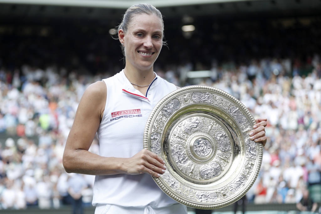 Kerber desbanca Serena e conquista título pela primeira vez