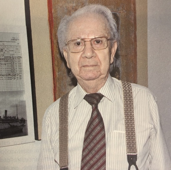 Aos olhos da história