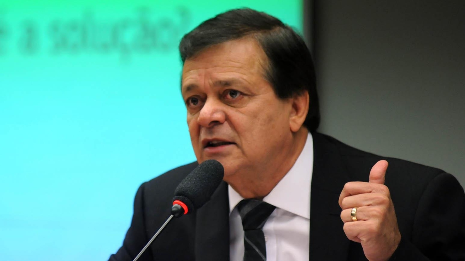 Jovair e o sonho de grandeza dos goianos