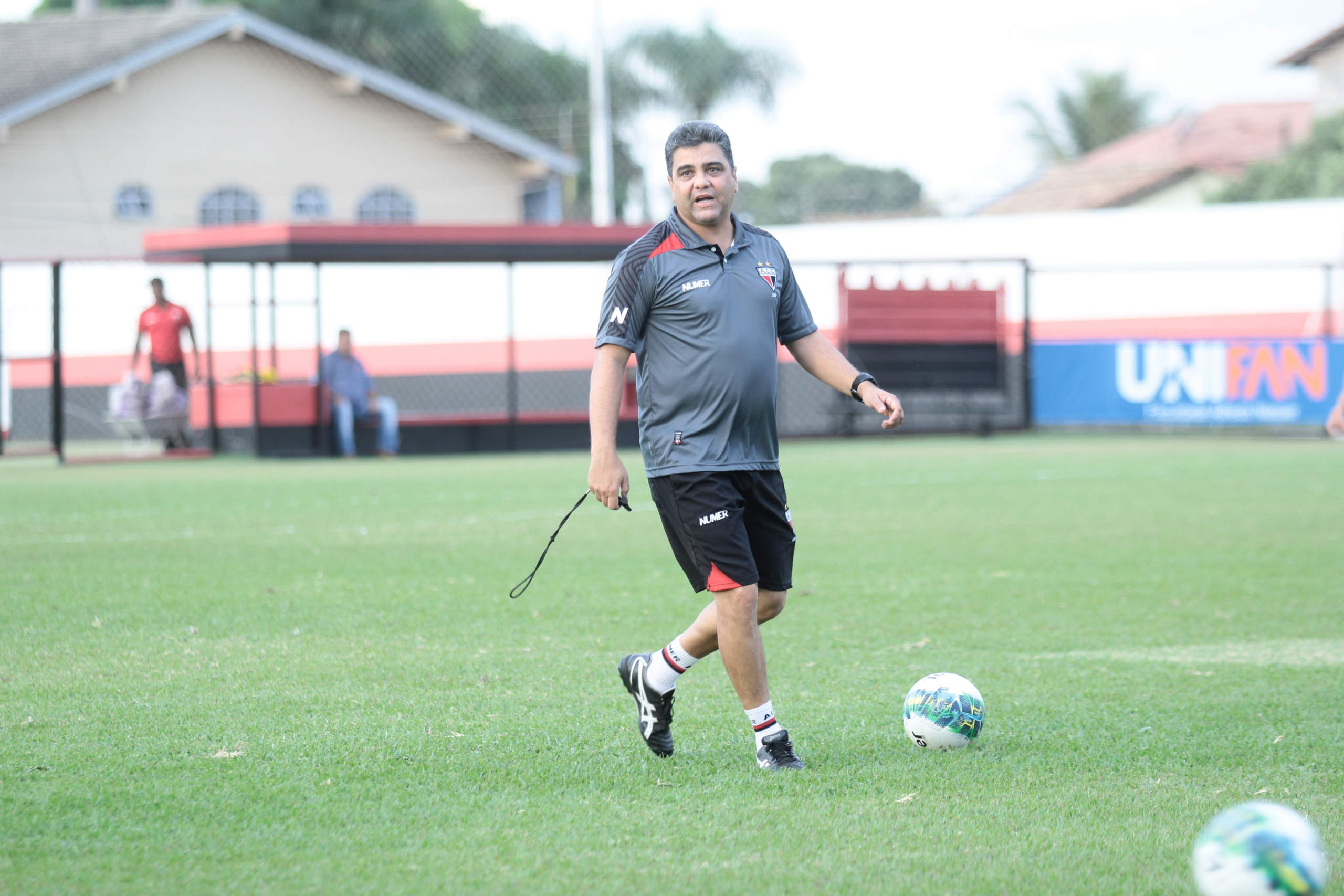 Dragão inicia Série B para salvar o ano