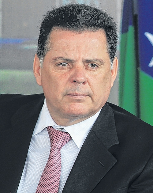 PF cumpre mandados de busca e apreensão em enderços ligados à Marconi Perillo