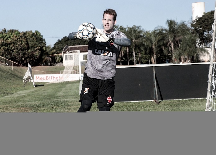 Mateus Pasinato exalta segurança defensiva do Tigre