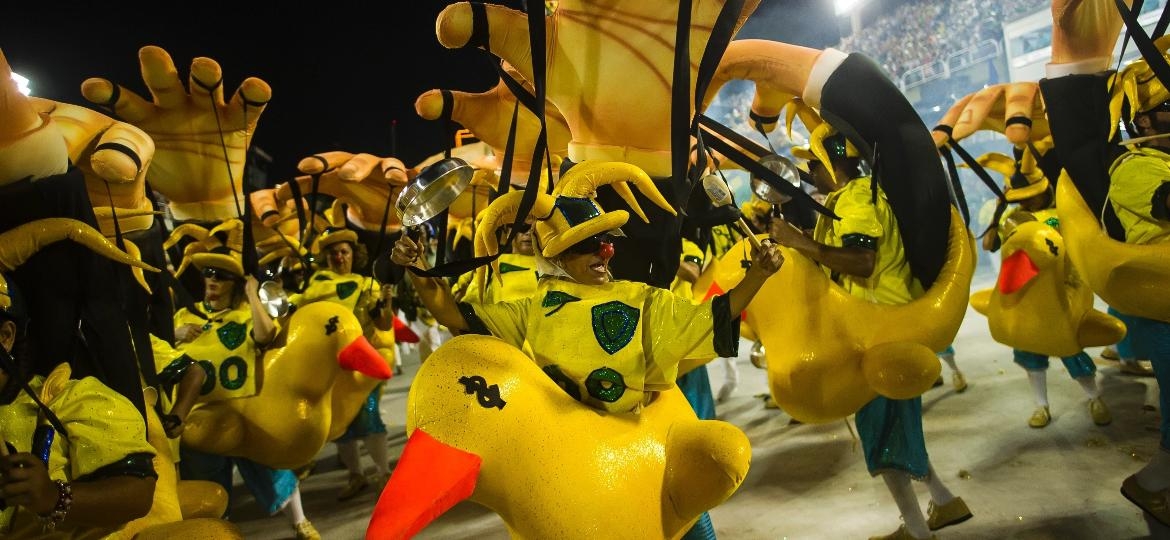 Voz do povo, em samba de carnaval, contra a reforma da Previdência