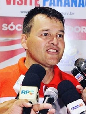 Tigre acerta com treinador paranaense