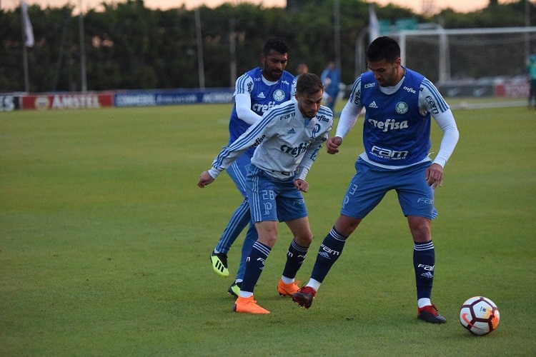 Em sua volta ao Palmeiras, Felipão tem primeira decisão