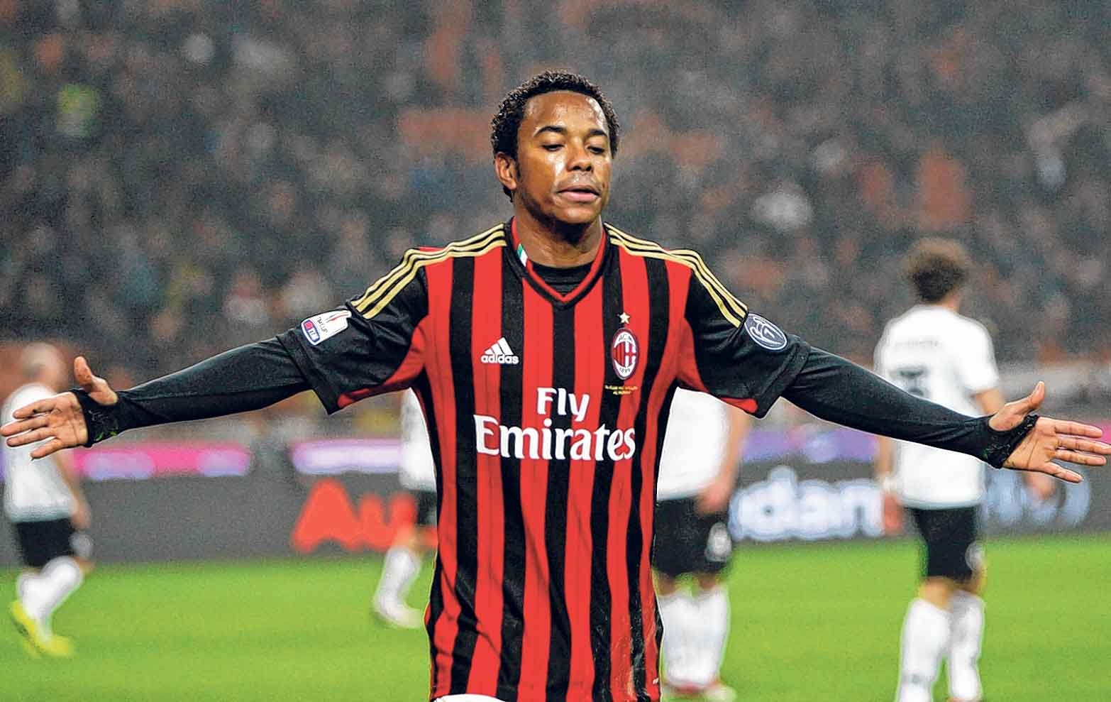 Atacante Robinho é condenado por estupro na Itália