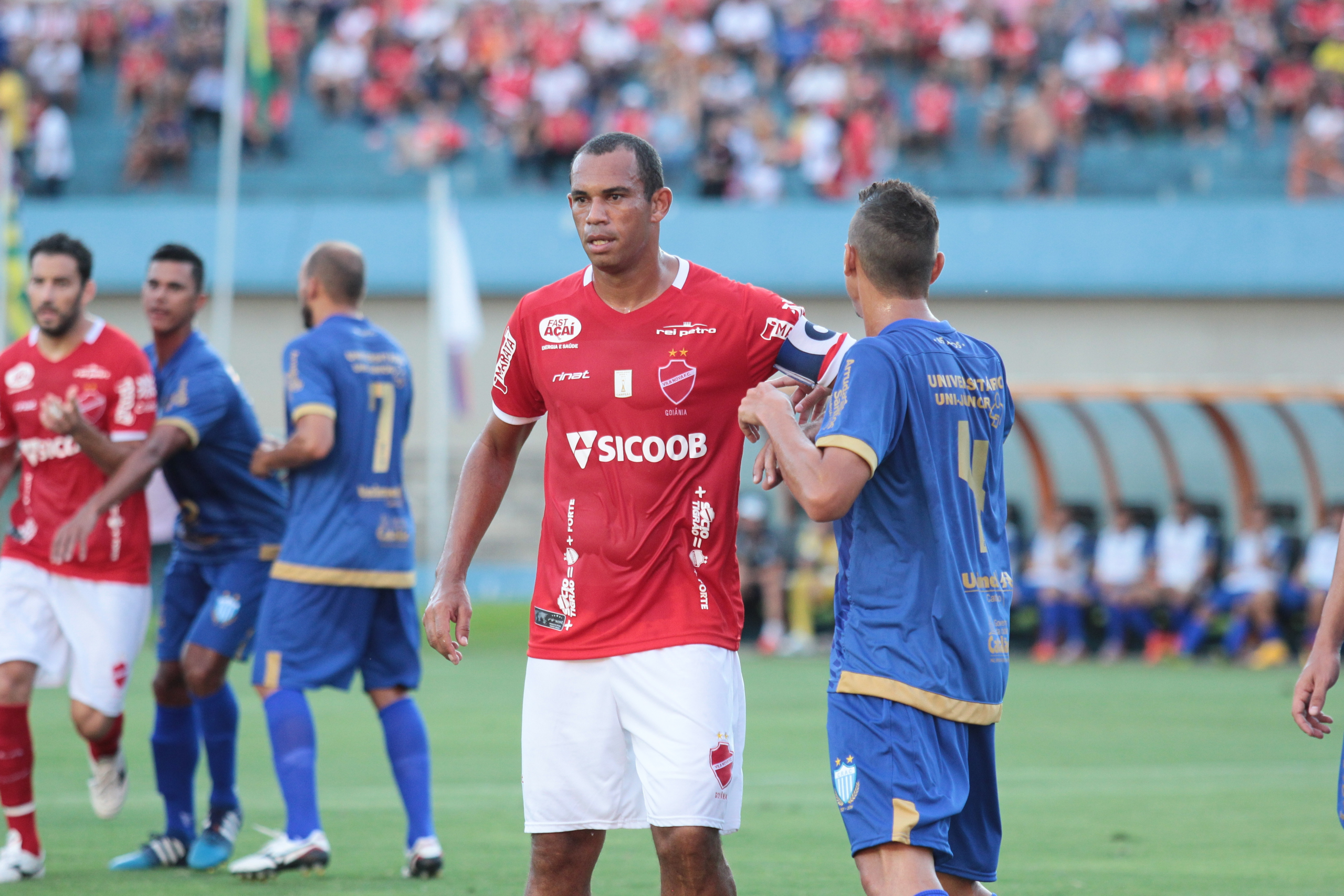Jogadores saem em defesa
