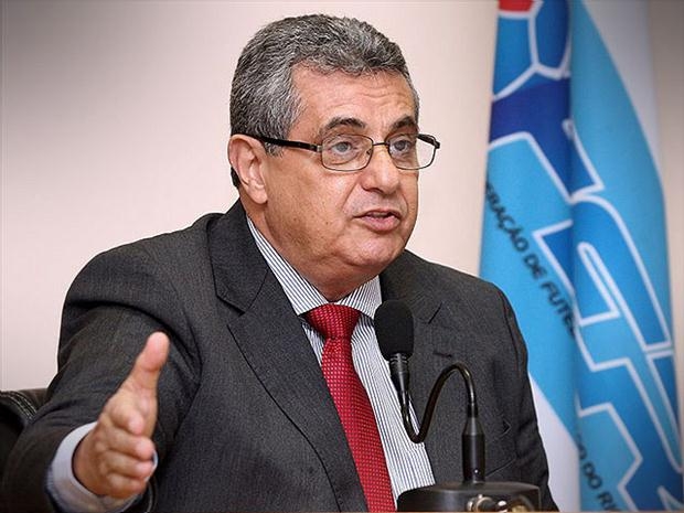 Ferj desafia dupla Fla-Flu com veto