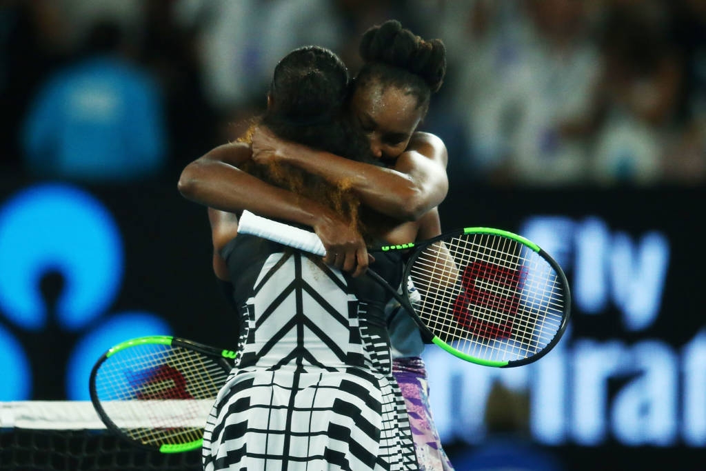 Serena vence irmã e bate recorde na Austrália