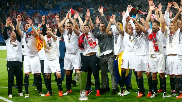 Sevilla ganha título pela terceira vez seguida