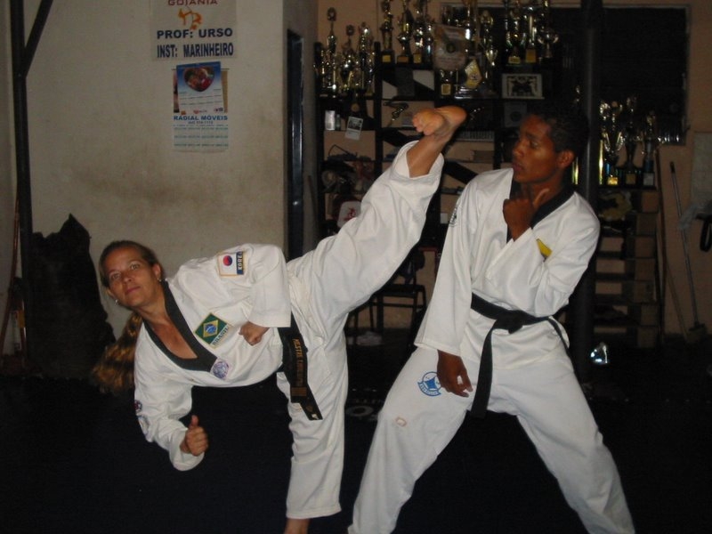 Taekwondo goiano se une para ajudar ex-atleta