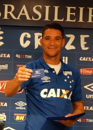 Meia fala de “DNA vencedor” em chegada
