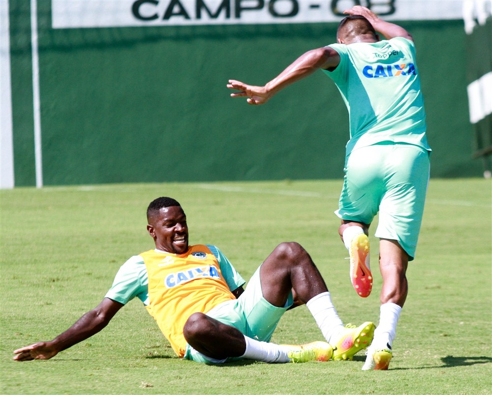 Após vexame na Serrinha, verde ganha folga