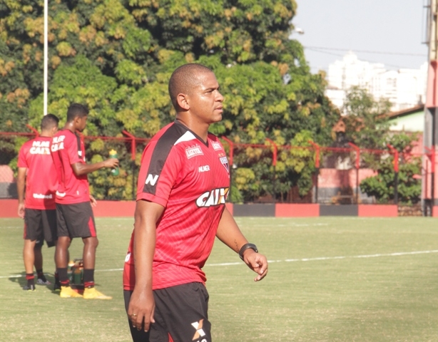 Walter recebe elogios de preparador físico