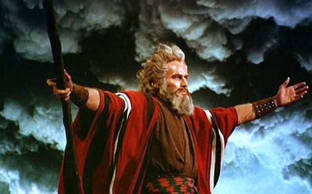 Jesus e Moisés