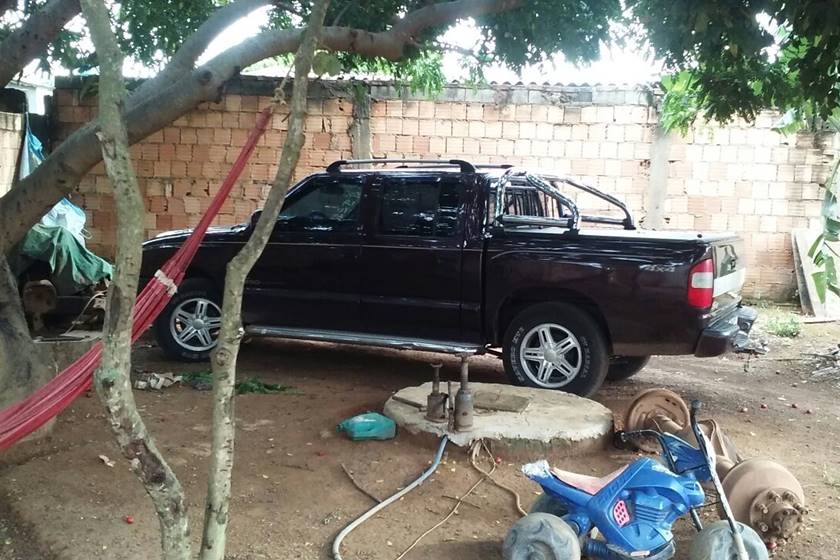 Quadrilha especializada em roubar caminhonetes é desarticulada