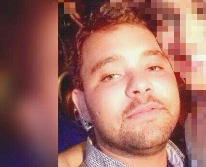 Jovem de 22 anos é baleado pelas costas e morre dentro de um bar em Jaraguá