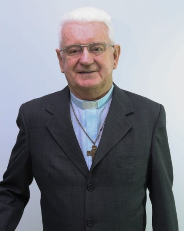 Padre morre após ser internado devido acidente doméstico e contrair covid-19