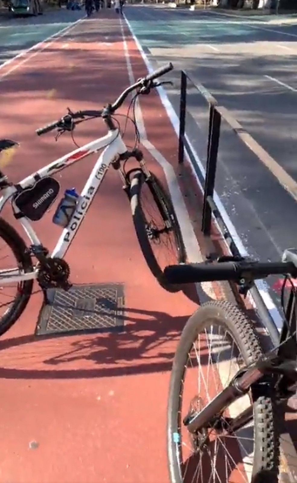 Ciclista negro questiona abordagem policial em São Paulo