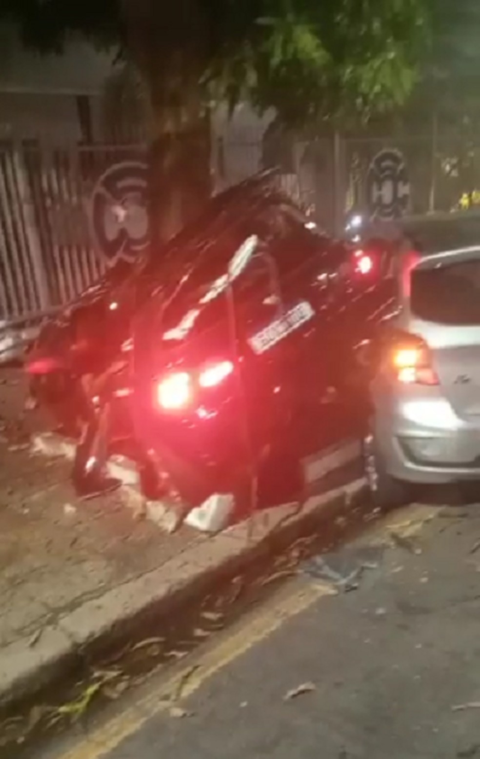 Mãe e filha morrem após briga entre motoristas