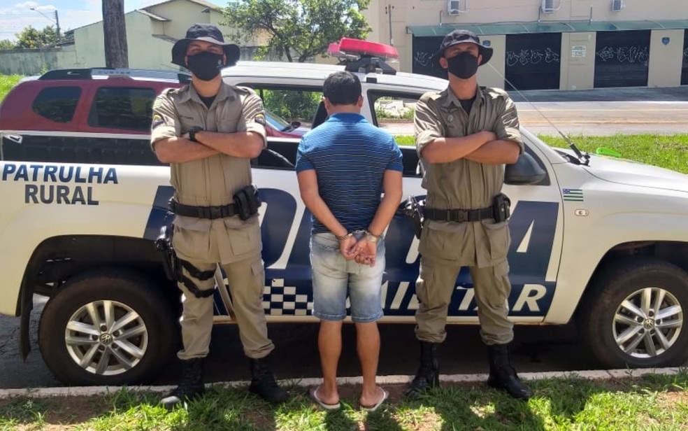 Homem é preso após votar com documento falso em Goiânia