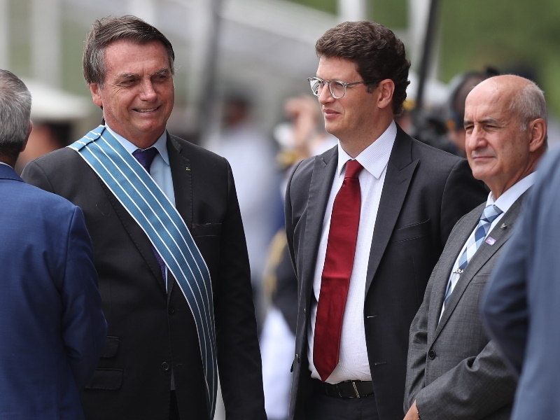 Crise entre Salles e Ramos explicitou de vez divisão no governo