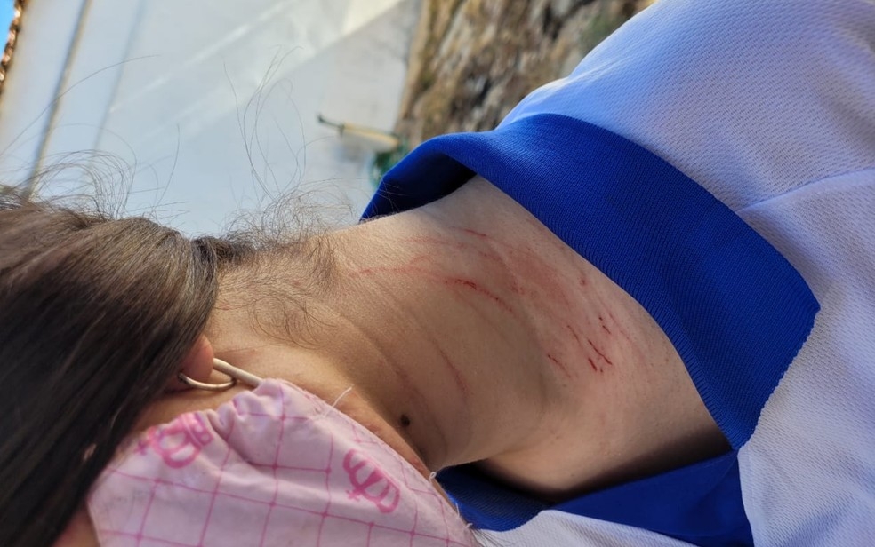 Pai é preso suspeito de agredir filha de 15 anos