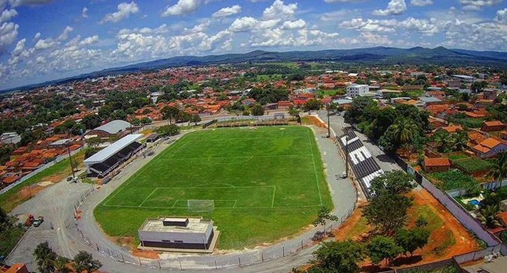 Em briga direta por vaga na próxima fase, Jaraguá e Goianésia se enfrentam no Amintas de Freitas
