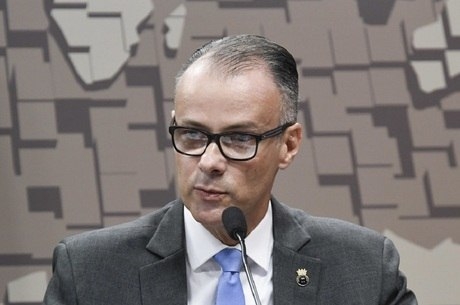 Presidente da Anvisa estima resposta sobre vacina para começo de 2021