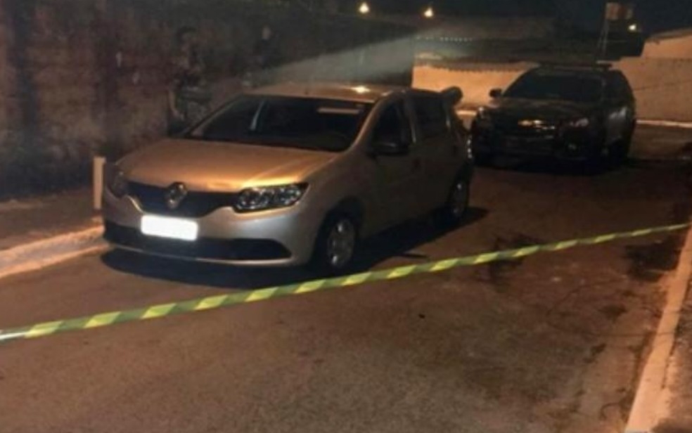 Homem é baleado na cabeça durante assalto, em Goiânia