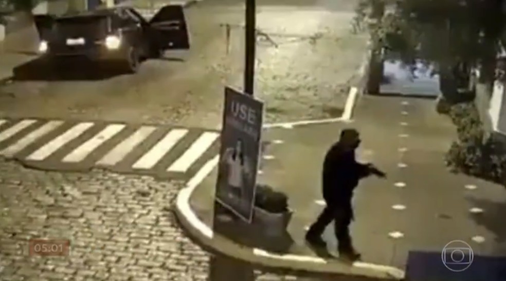 Grupo criminoso ataca agências bancárias de Mococa durante a madrugada