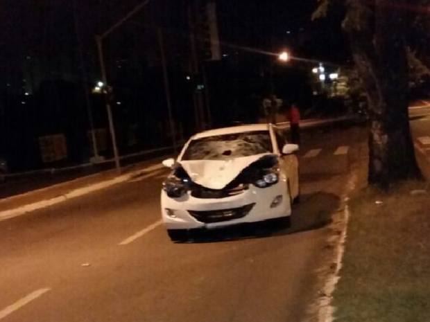 Homem morre atropelado ao atravessar Avenida T-9