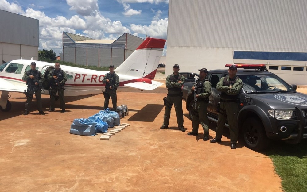 Passageiros internacionais ficarão de quarentena por 7 dias