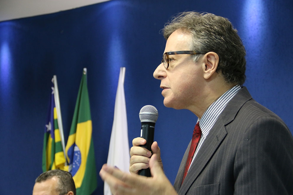 Secretário solicita ao Depen e PF responsabilização por empréstimo de tornozeleira