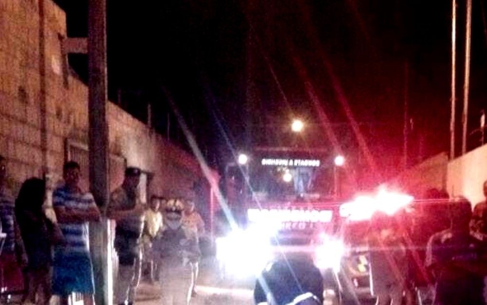 Vela pode ter iniciado incêndio que matou dois irmãos, em Formosa