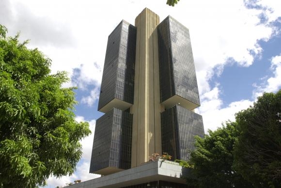 Mercado financeiro reduz estimativa da inflação de 3,73% para 3,70%