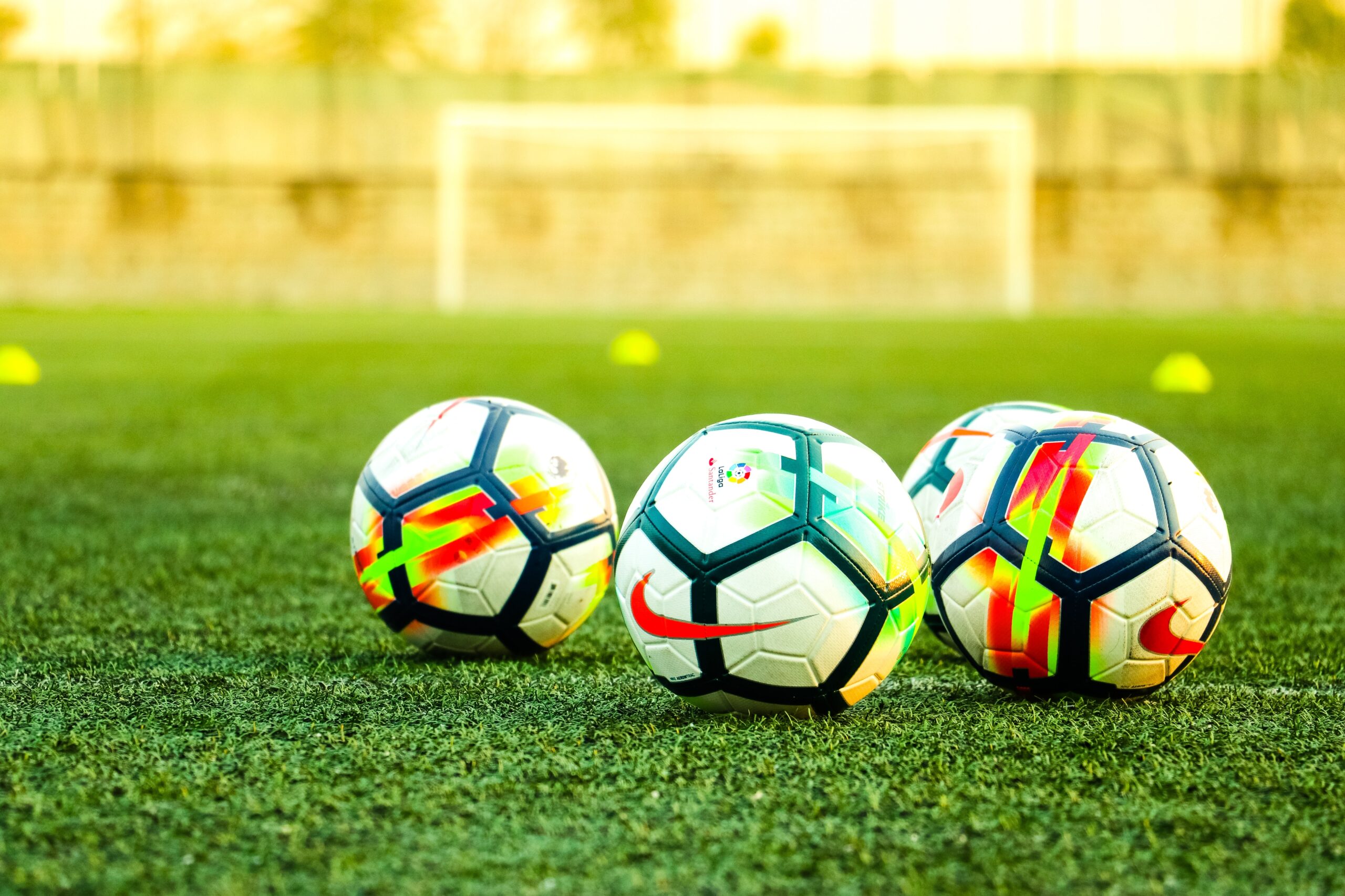 Nike lança nova bola e promete alterar aerodinâmica do futebol