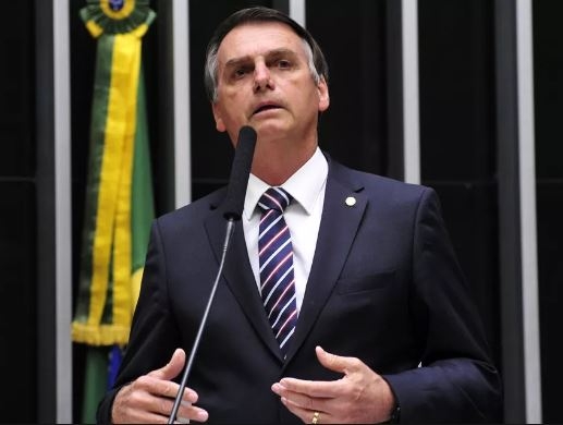 Bolsonaro mete medo. Em quem?