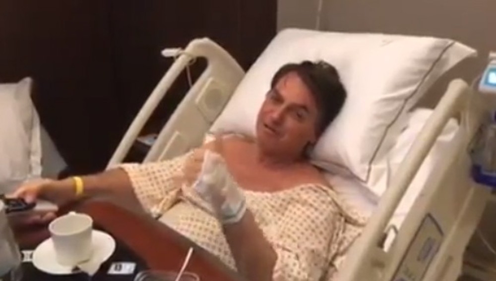 Bolsonaro apresenta melhora, mas não tem previsão de alta