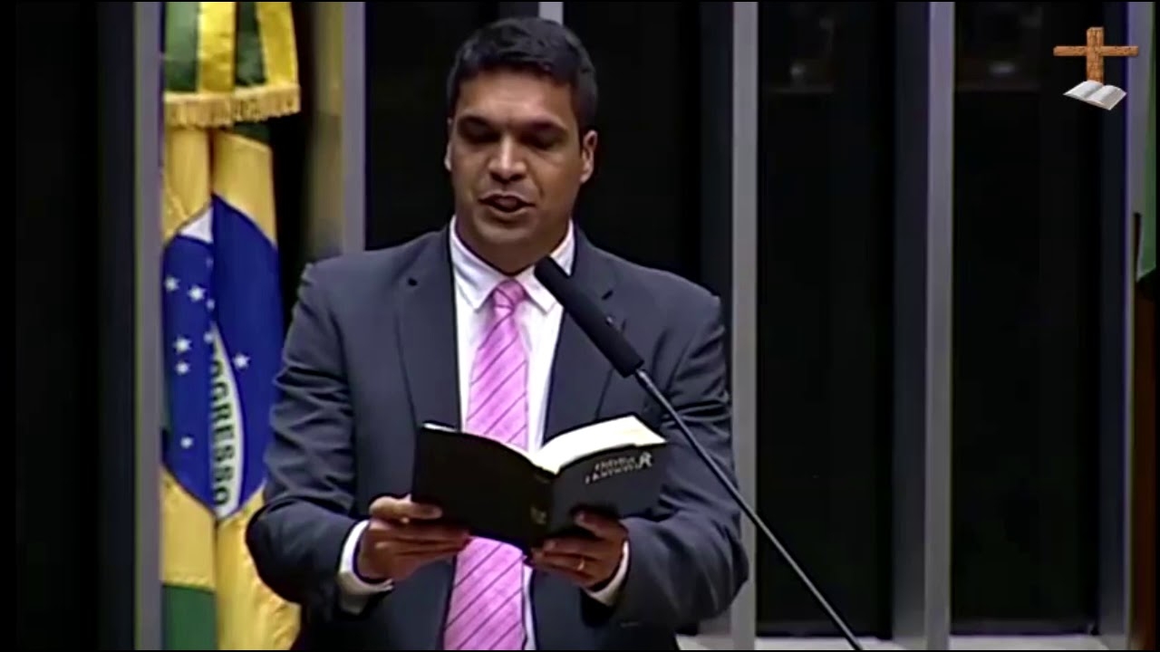 Projeto de Lei quer tornar “Estudo da Bíblia Sagrada” disciplina obrigatória