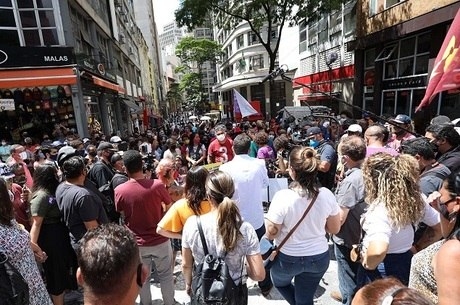 Casos de Covid-19 no Brasil aumentou na campanha eleitoral, diz médico