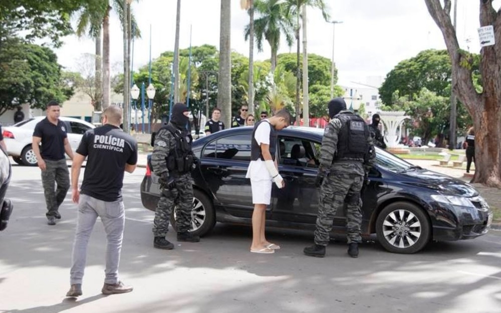 Polícia Civil realiza reconstituição do assassinato da cabeleireira Lorraine