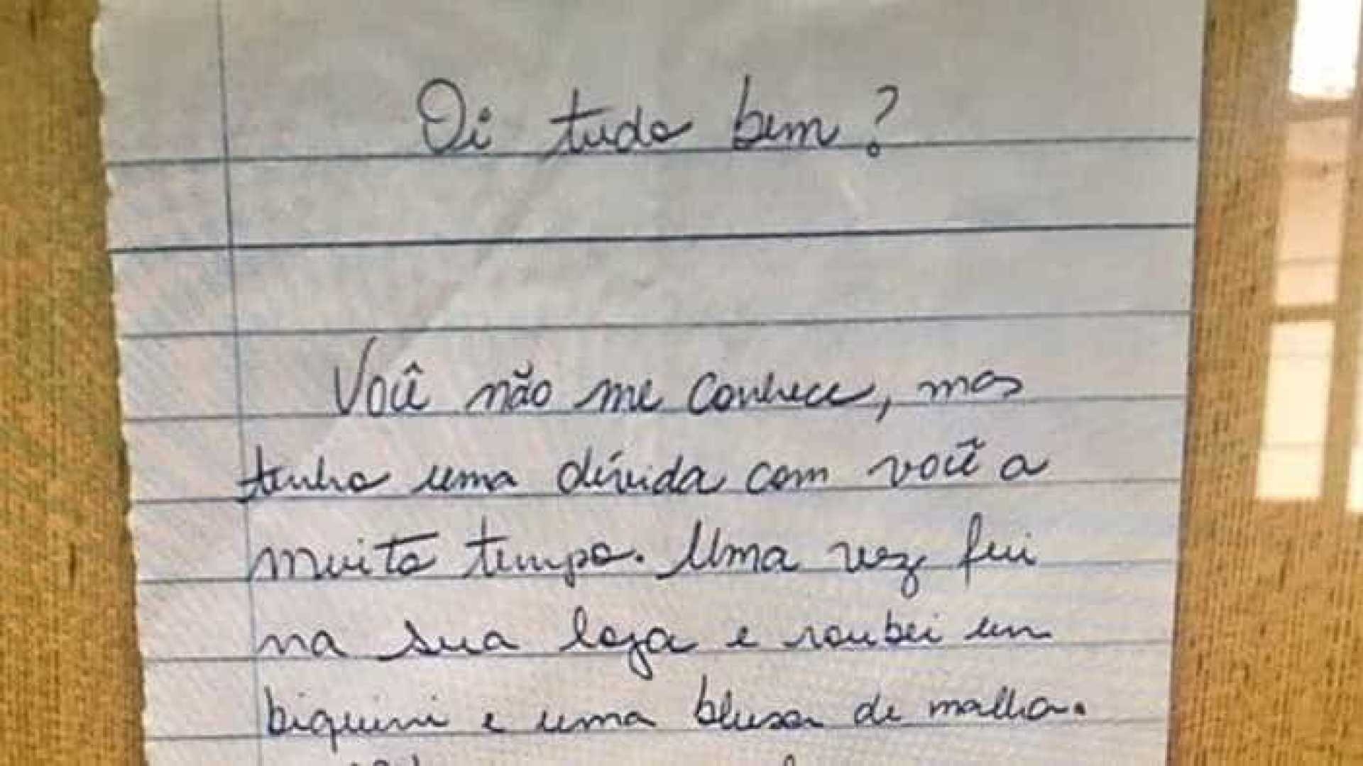 Mulher se arrepende de furto e devolve dinheiro