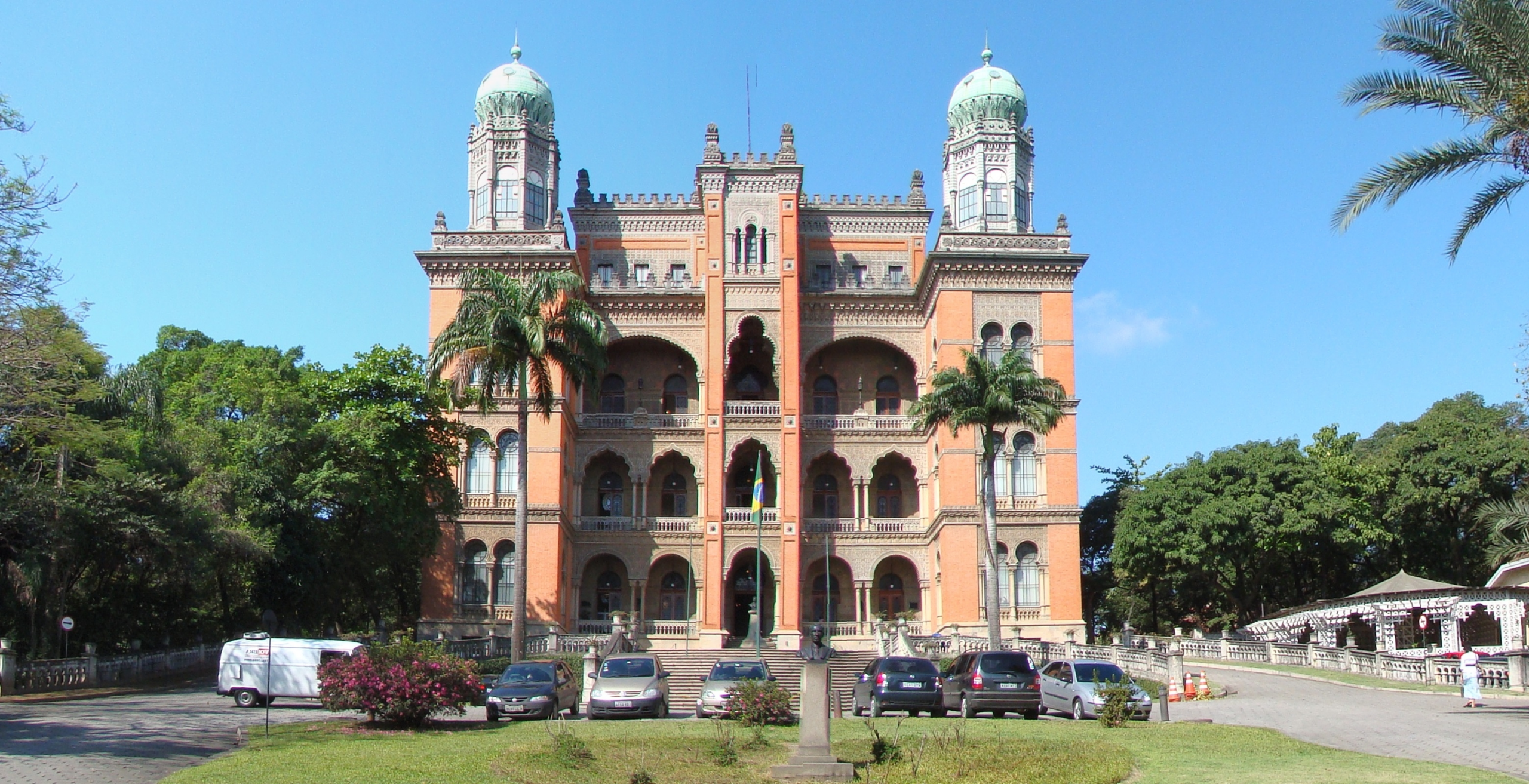 Fiocruz prevê iniciar distribuir vacina totalmente nacional a partir de outubro