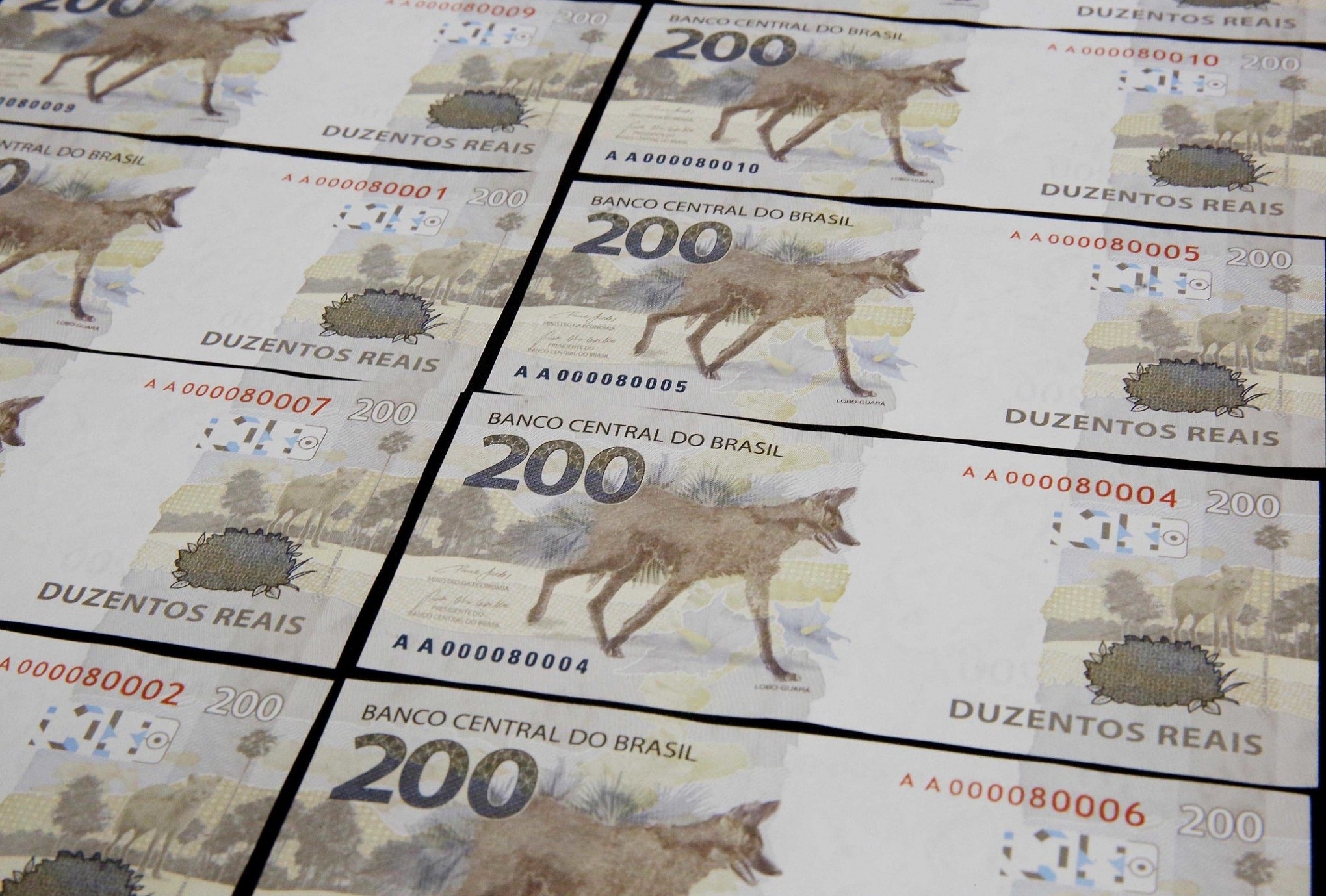 Nota de R$ 200 não atende requisitos de acessibilidade, diz Defensoria Pública