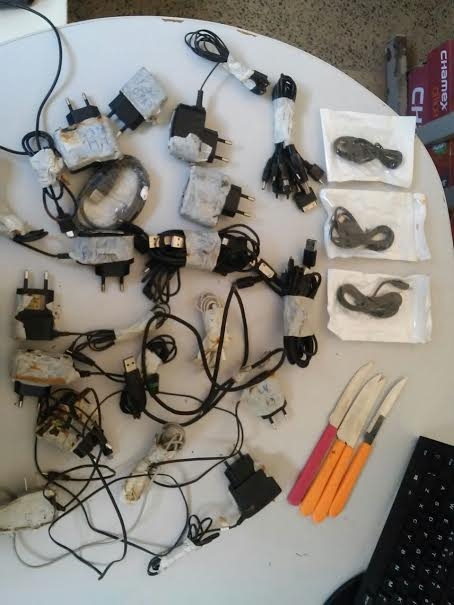 Forças policiais apreendem celulares e facas em presídios de Planaltina e Formosa
