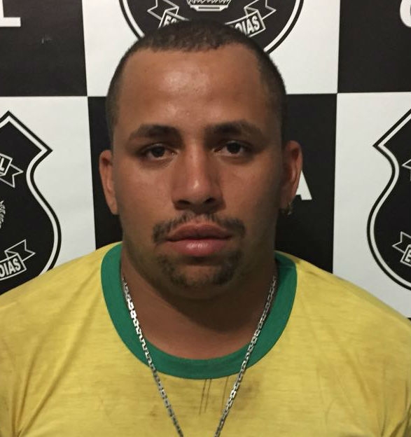 Homem é preso acusado de agredir mulher, em Cocalzinho