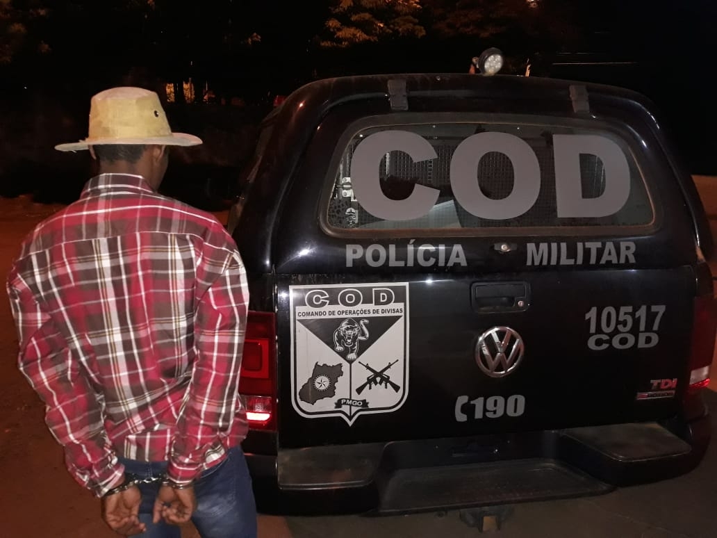 COD apreende drogas em ônibus de viagem, em Serranópolis
